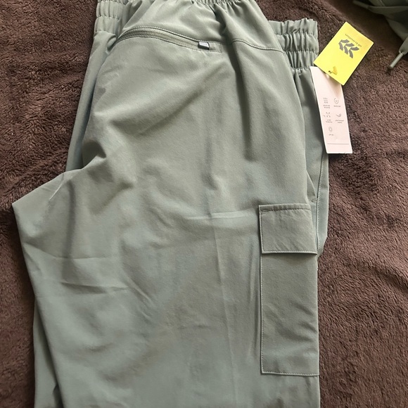 Stretch woven cargo pant brand new - Picture 4 of 5